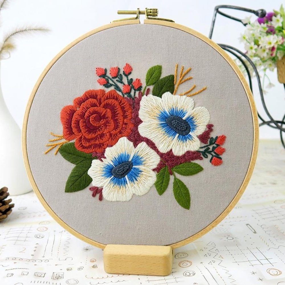 NEW Beginner Embroidery Kit w/Hoop Needlepoint Gift Red Blue White Flowers